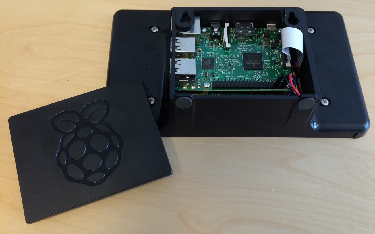 Raspberry Pi 3 with touchscreen in the case without cover